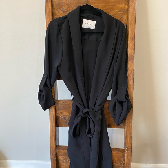 Aritzia Sweaters - aritzia babaton kahlo robe